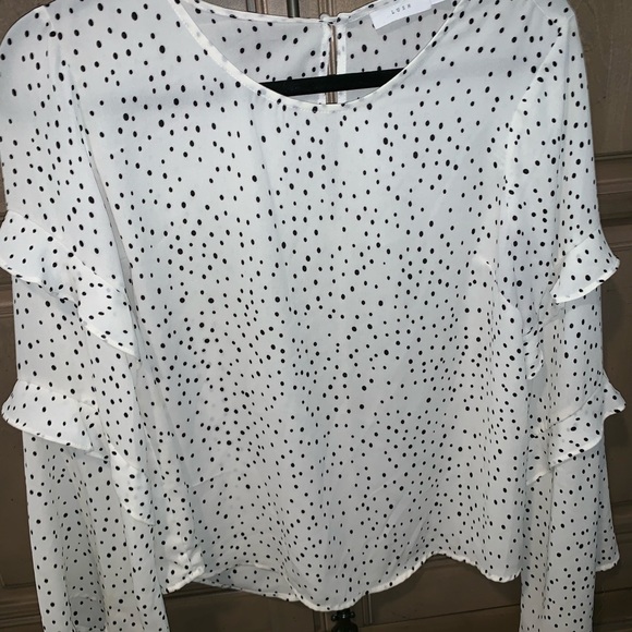 Lush Tops - LUSH long bell sleeved blouse Lush Tops - LUSH long bell sleeved blouse